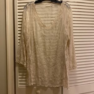 Stunningly embroidered and eyelet Love and Liberty 100% silk tunic. Size M.